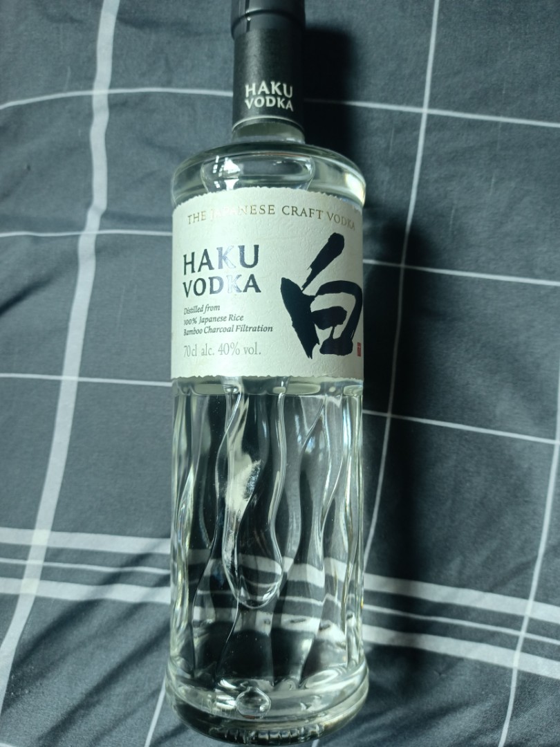 Haku Vodka 700ml, Food & Drinks, Alcoholic Beverages on Carousell