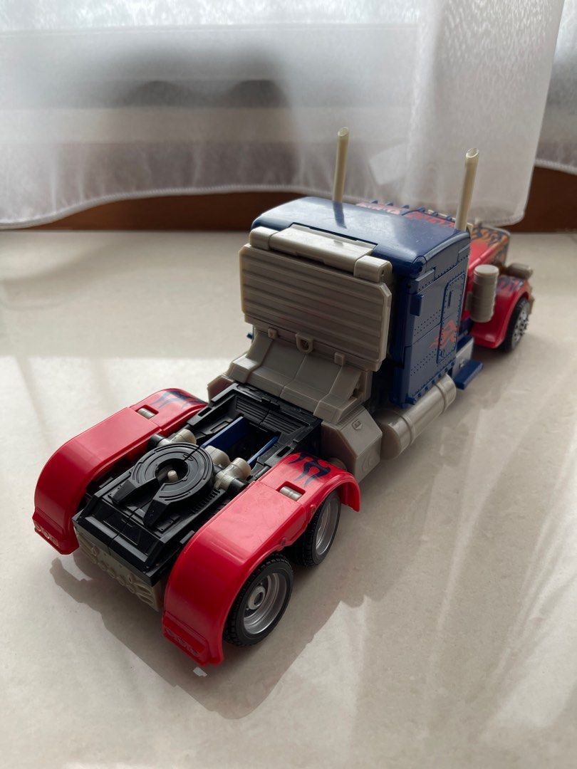 Hasbro, Transformers, Revenge of the Fallen, Leader Class Optimus Prime ...