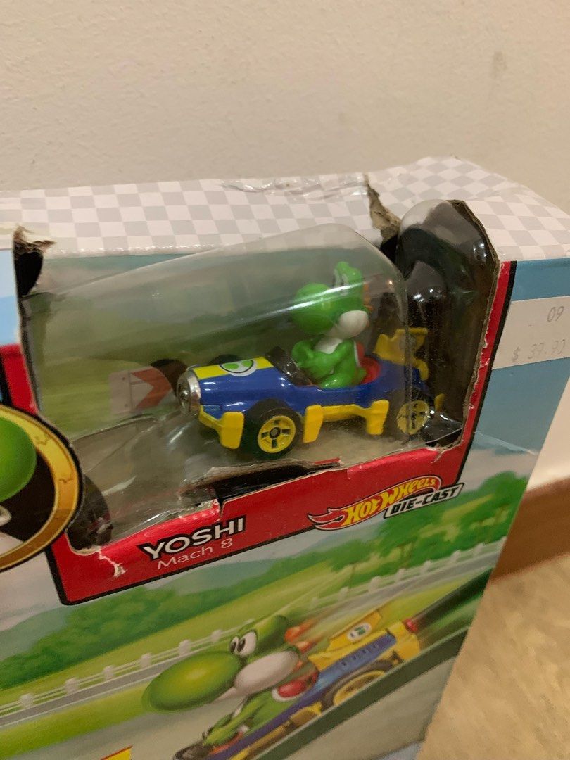 Hot Wheels Mario Kart Piranha Plant slide Track Set, Hobbies & Toys