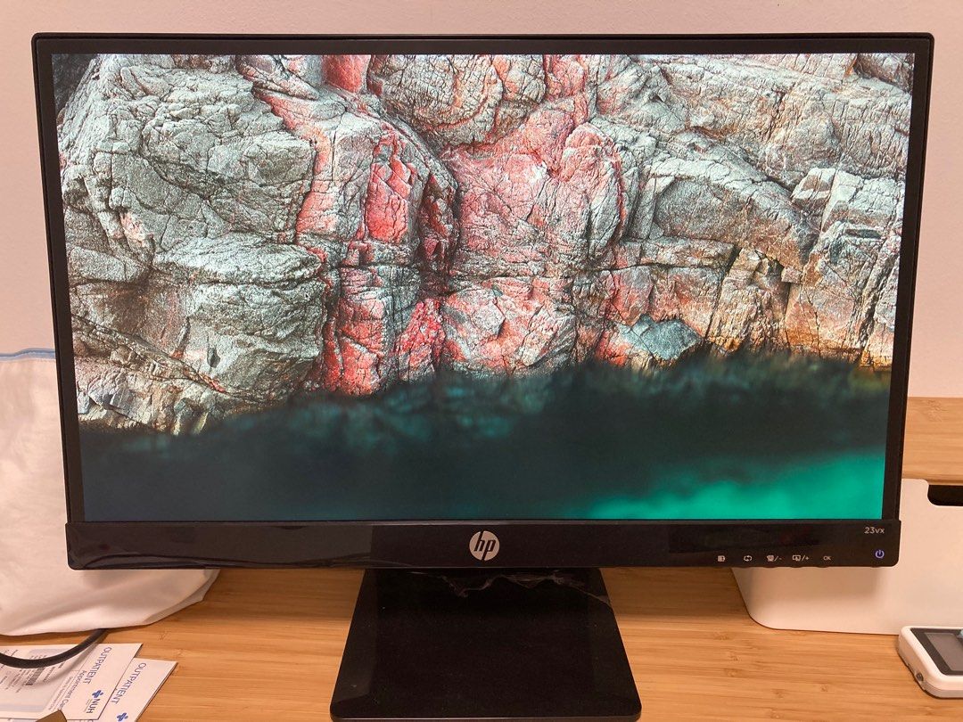HP monitor for sale, Computers & Tech, Parts & Accessories, Monitor