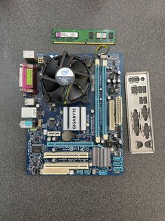 Intel 雙核cpu + 電腦底板 + 2Gb + 散熱扇
