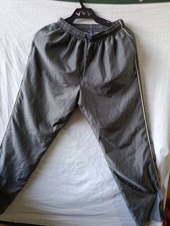(Category: ) located in . Submitted by Windbreaker (Listing ID 1203970844, Image 1). Description: .