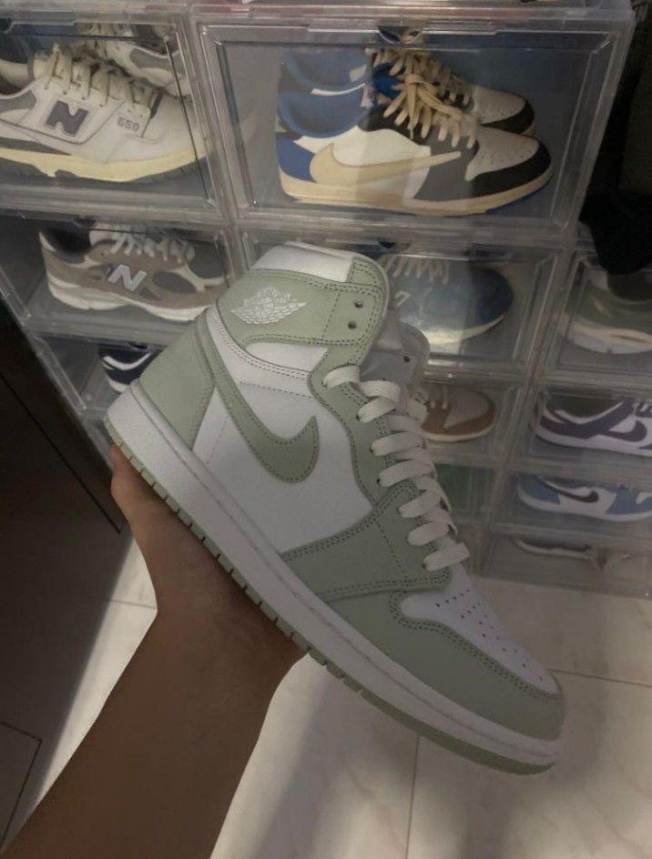 seafoam jordan 1 shirt
