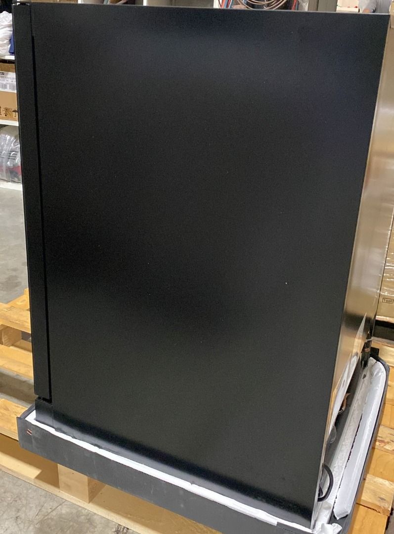 Kadeka KS54TL 54 Bottle Signature Series Wine Chiller Display Set, TV