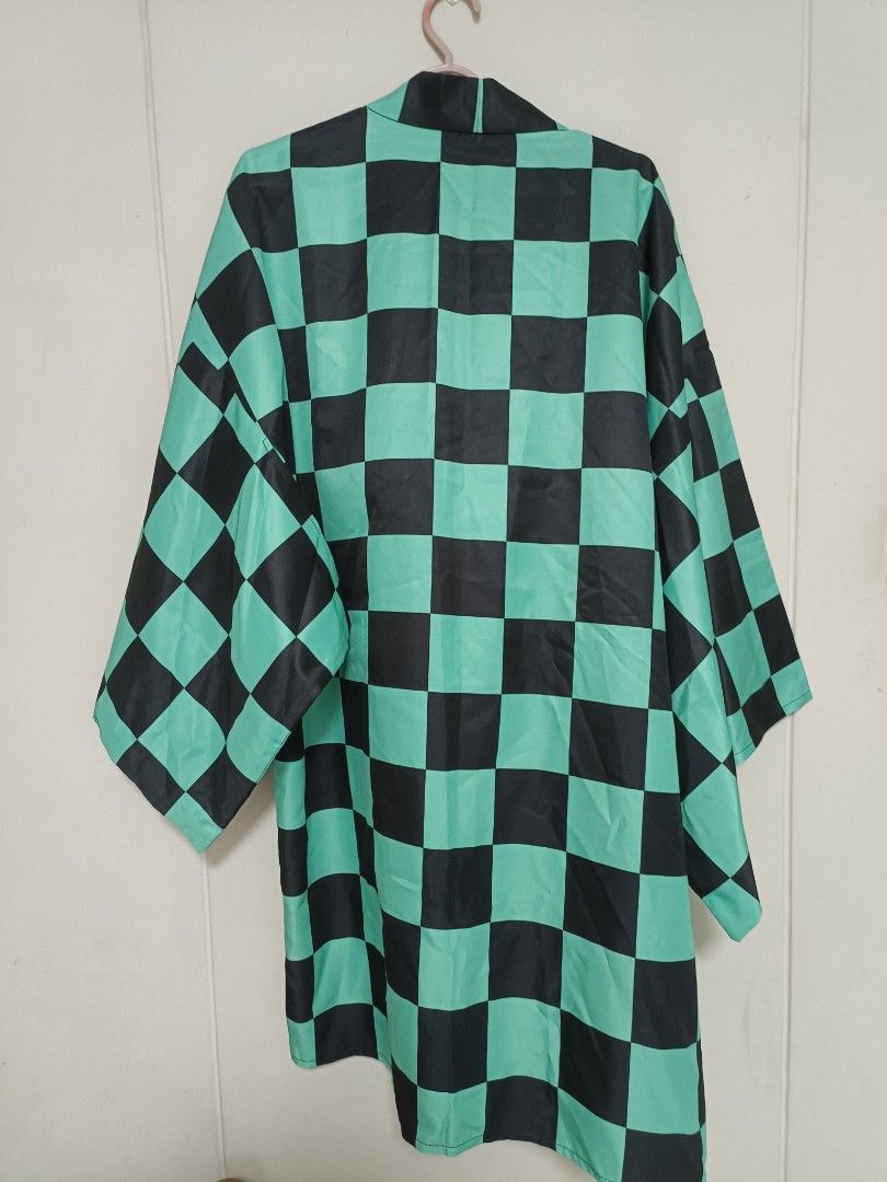 (wts) Kimetsu No Yaiba Kamado Tanjiro Haori, Hobbies & Toys