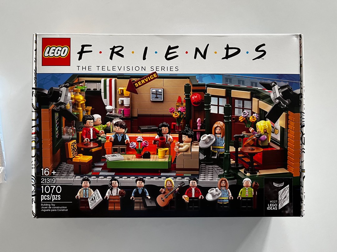 LEGO Friends Central Perk Set 21319, Hobbies & Toys, Toys & Games on ...