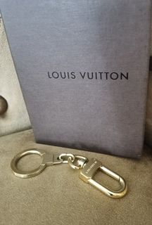 LOUIS VUITTON Key ring holder chain Bag charm AUTH Porto Cle Maison Metal  F/S 2