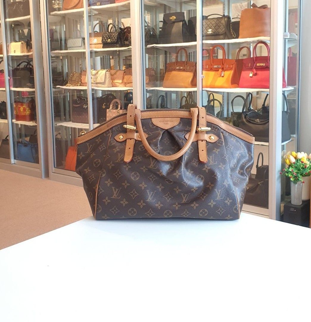 Moms Got a Brand New Bag Louis Vuitton Comparison Review Palermo PM vs Tivoli  GM