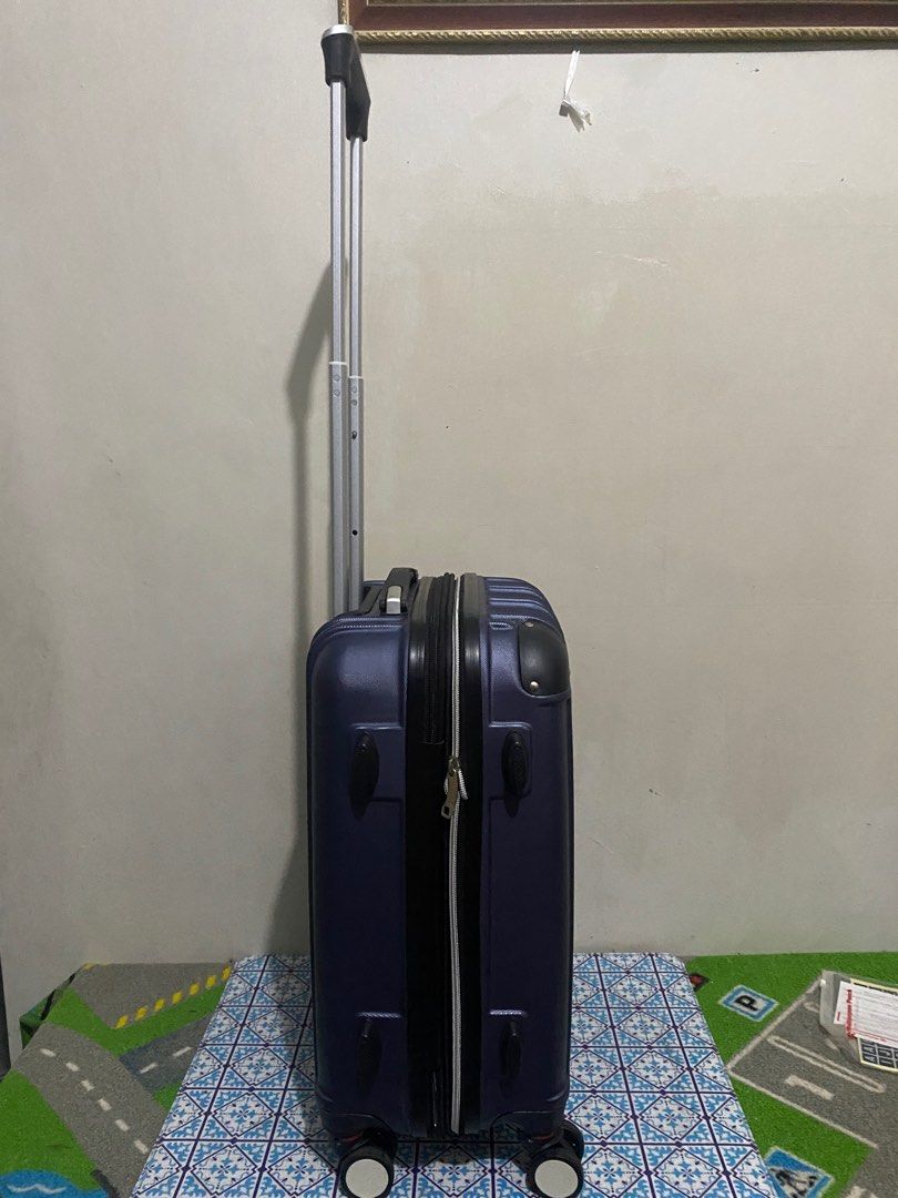Brighton 1600 hard case hot sale luggage