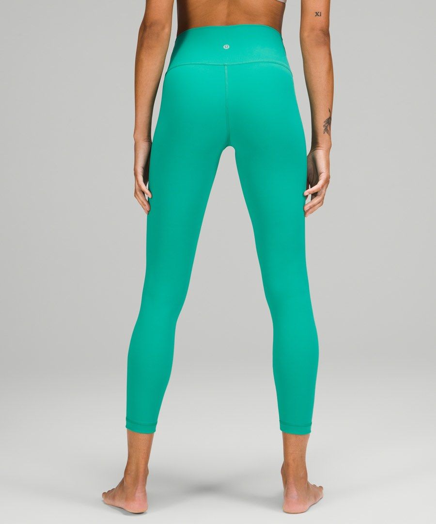 Lululemon wunder under green store