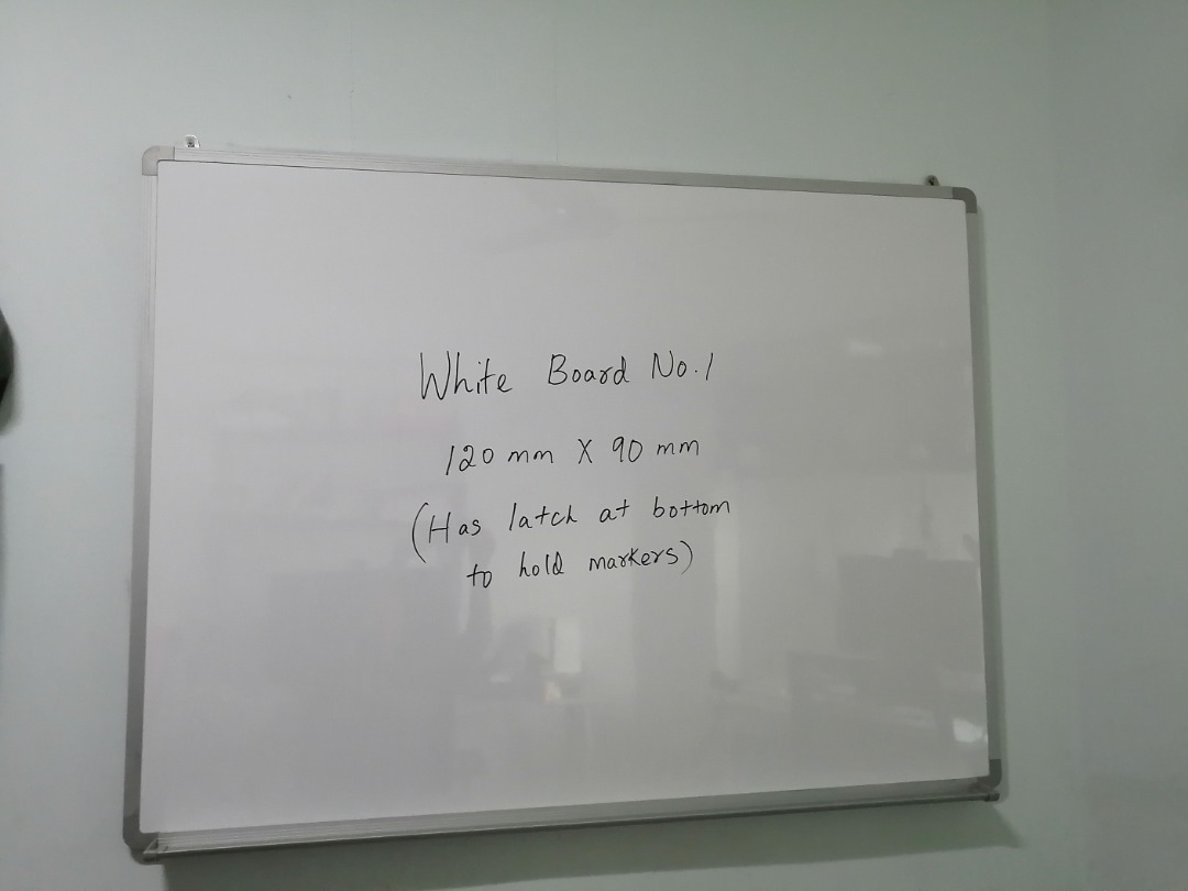 White Boards Wall Hanging Type, Hobbies & Toys, Stationery