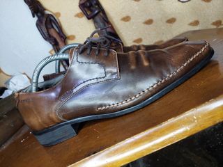 Missmr. Brown leather  shoes size 8 men.