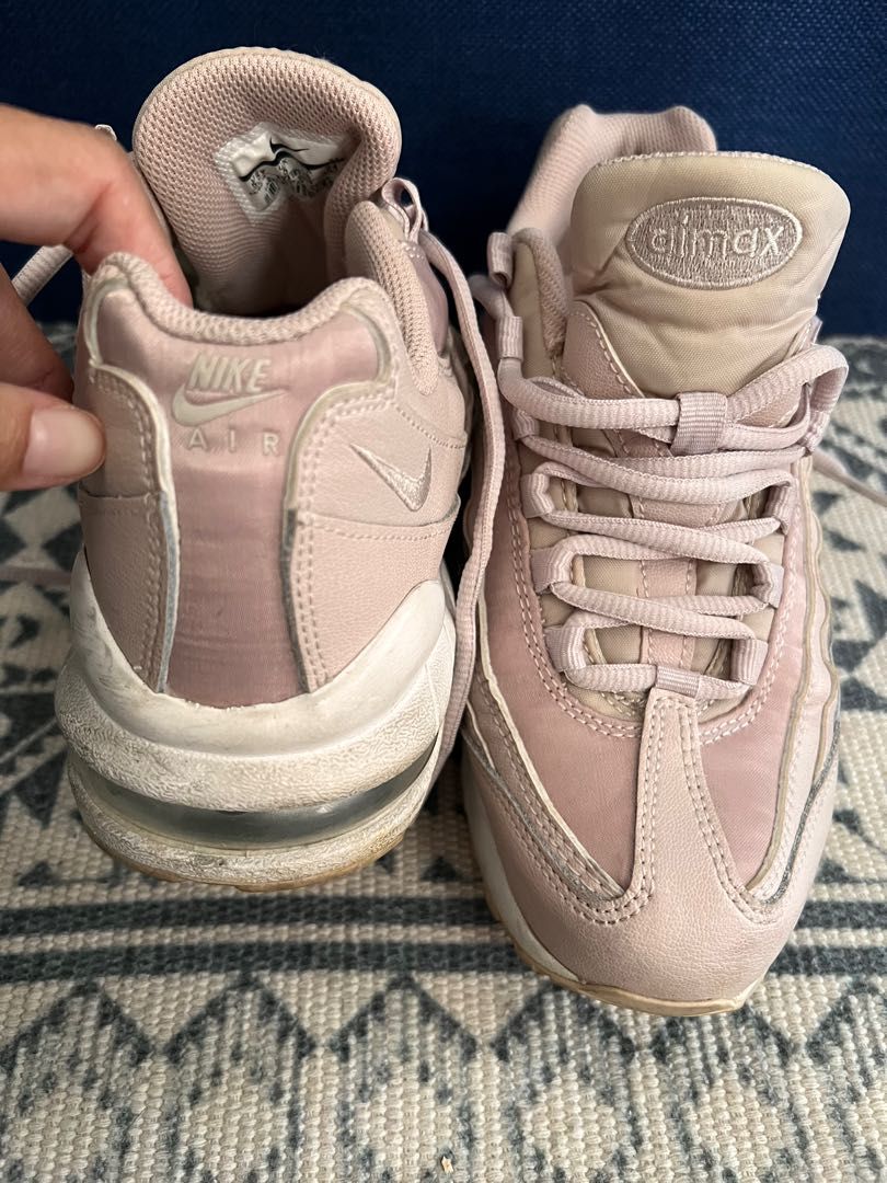 Nike trainers deals zoella