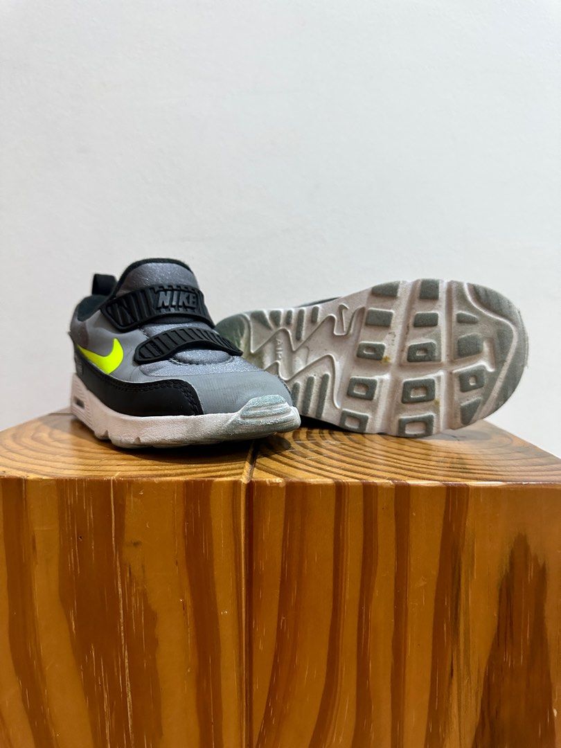 Childrens size 12 outlet nike air max