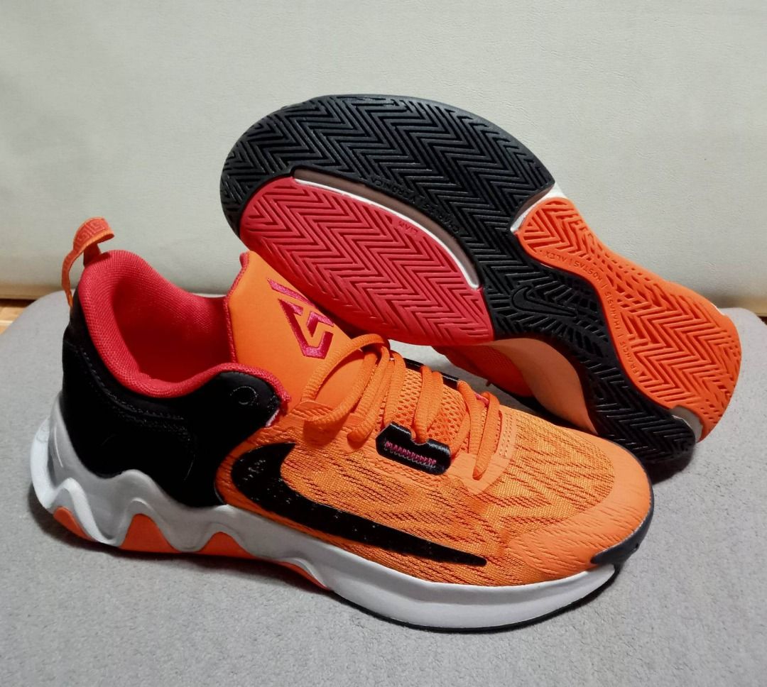 Nike internationalist moutarde new arrivals