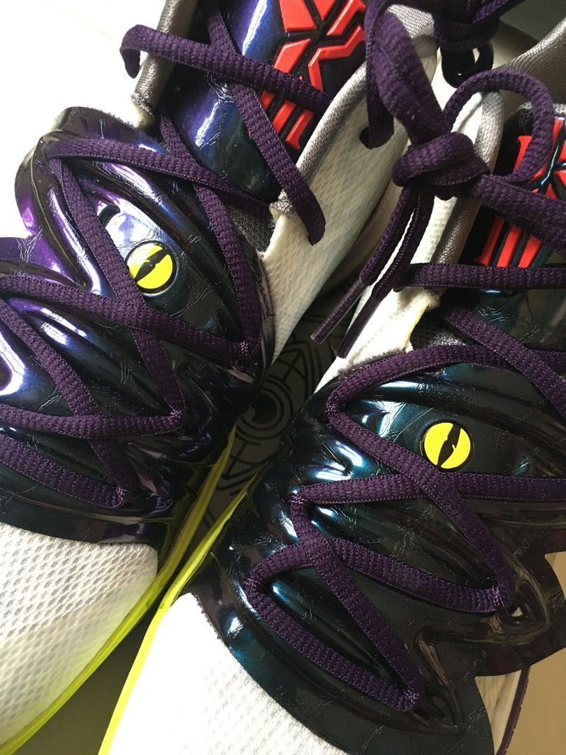 Kyrie 5 outlet chaos