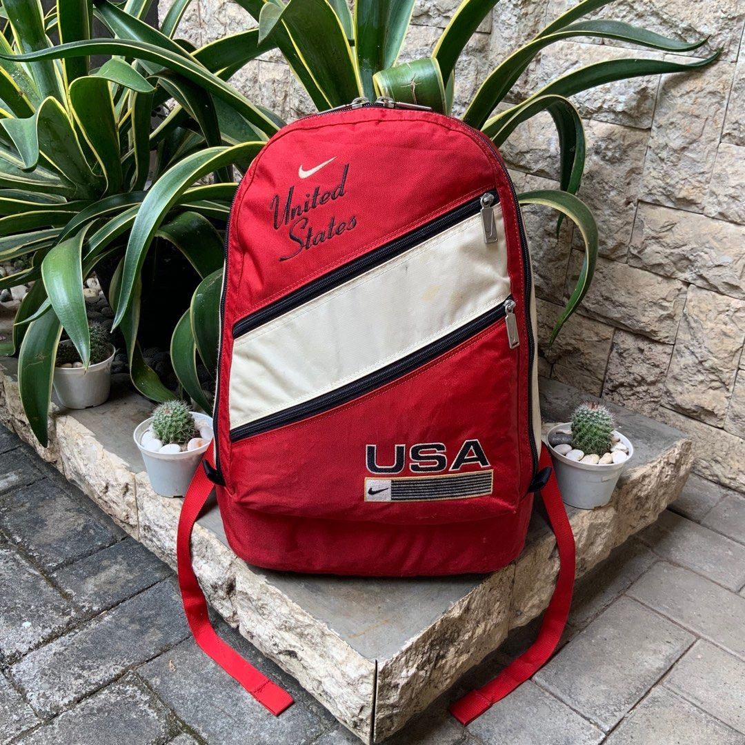 NIKE USA VINTAGE 90S UNITED STATES BACKPACK RARE