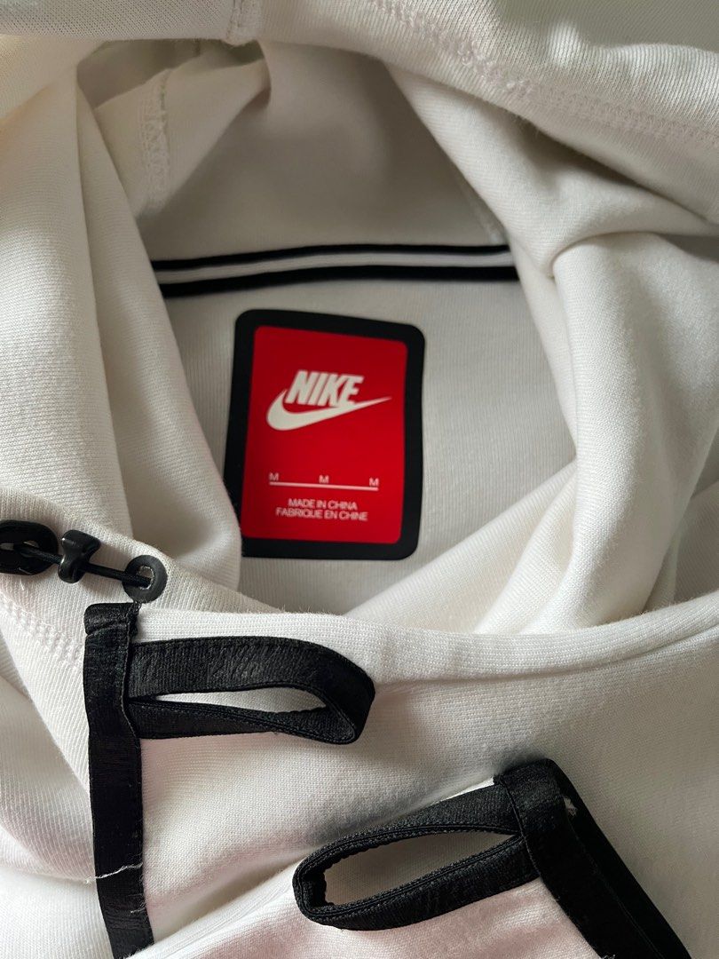 nike white knit