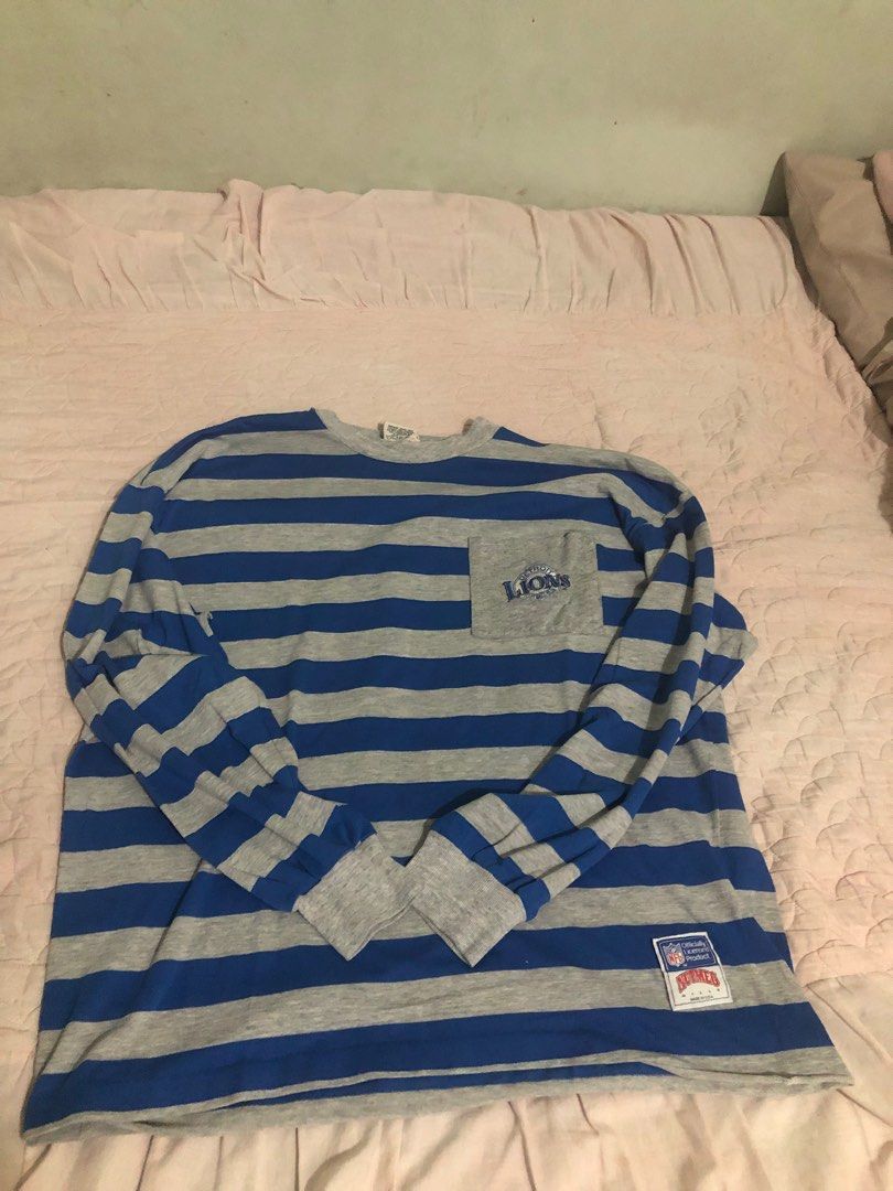 Nutmeg sweatshirt Detroit Lions (Category: Coats, Jackets and Outerwear) located in Quezon City. Submitted by kyl3e (Listing ID 1204078638, Image 1). Description: Excellent condition halos bago pa. Size niya Large to XL.