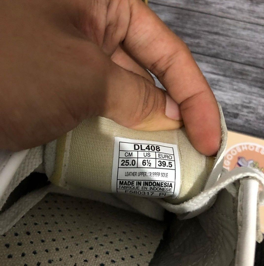 produk onitsuka tiger