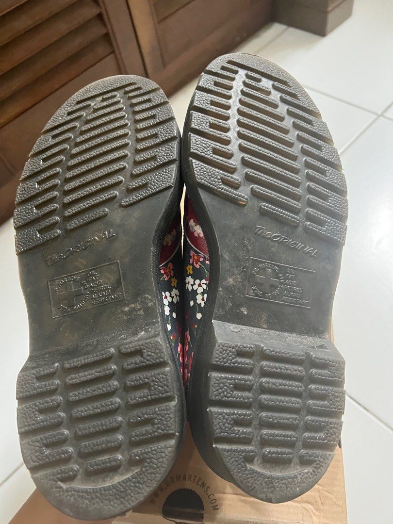 1461 doc martens mens