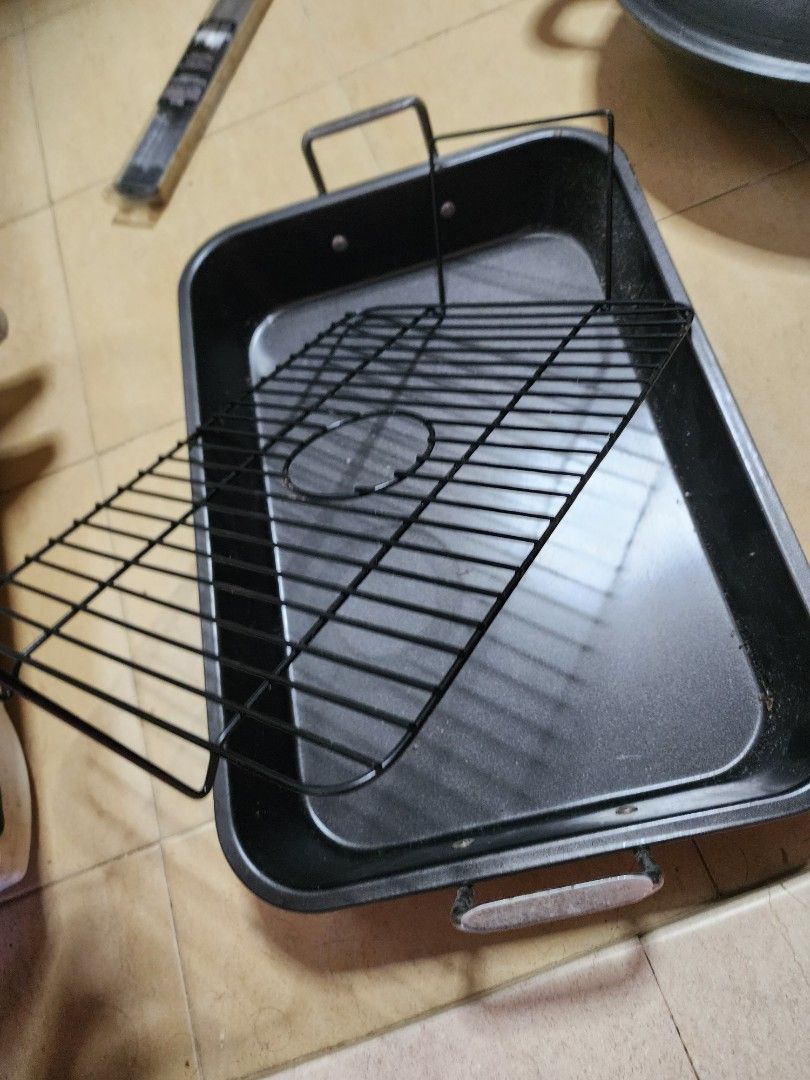 Oven roasting pan and rack, TV & Home Appliances, Kitchen Appliances