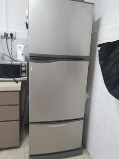 (Category: ) located in . Submitted by linla165 (Listing ID 1204081521, Image 1). Description: .