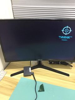 SAMSUNG 24” Curved Monitor