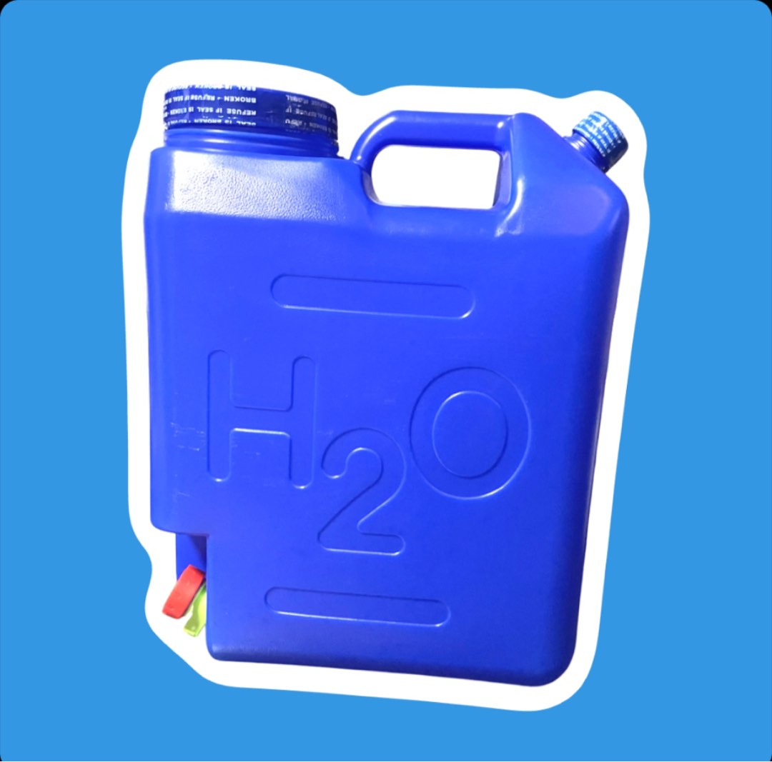 Slim water gallon, TV & Home Appliances, Kitchen Appliances, Water