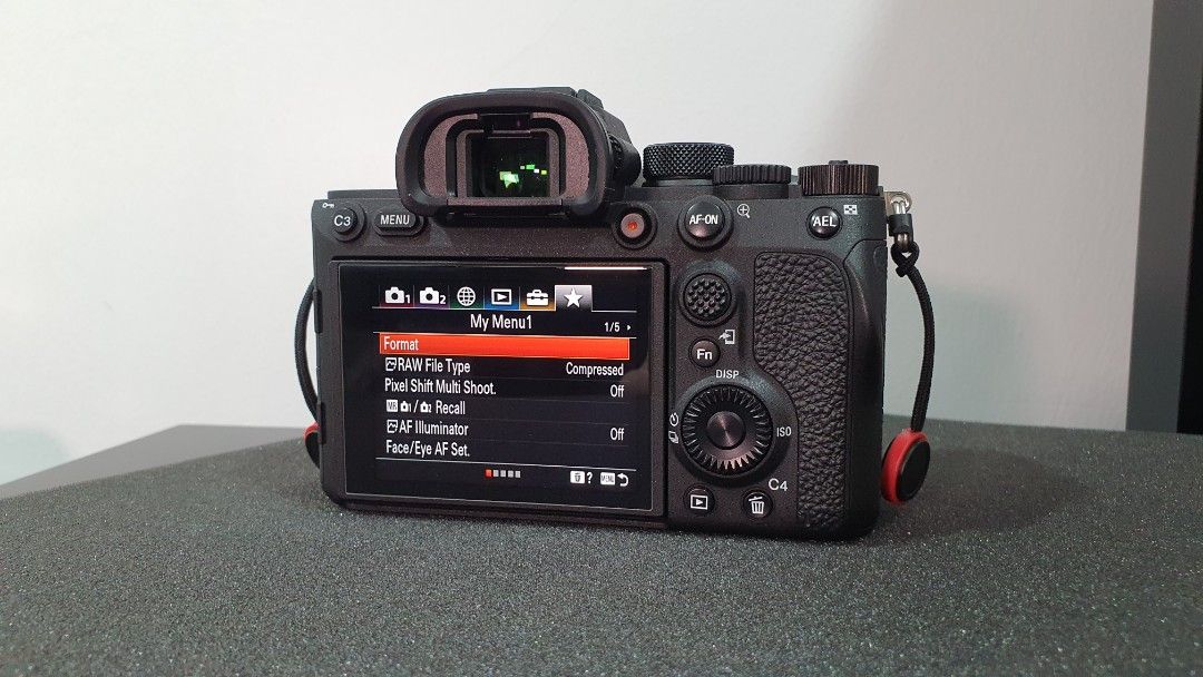 Sony A7R IVA (A version) SC 18k, Photography, Cameras on Carousell