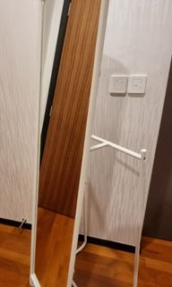 (Category: ) located in . Submitted by jim.de.clutter (Listing ID 1204126893, Image 1). Description: .