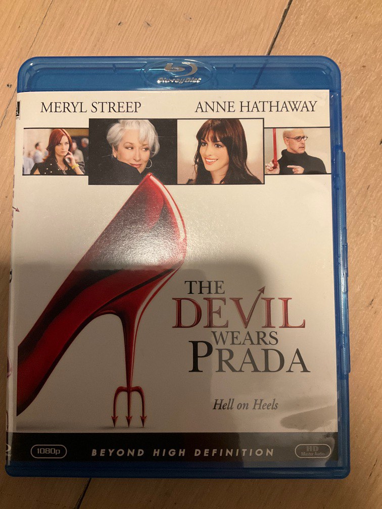 The Devil Wears Prada (Blu-ray), 興趣及遊戲, 音樂、樂器& 配件, 音樂與媒體- CD 及DVD -  Carousell