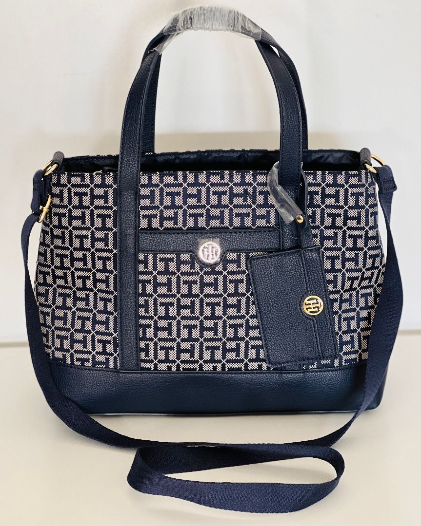 Tommy hilfiger deals convertible crossbody bag