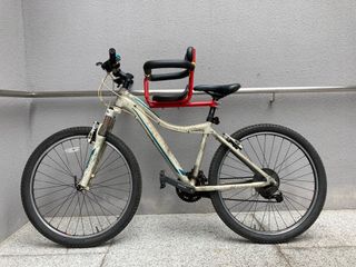 (Category: ) located in . Submitted by tanisingapore (Listing ID 1204032210, Image 1). Description: .