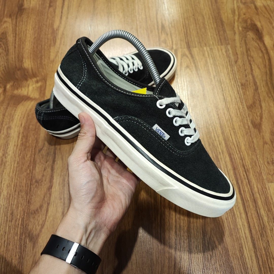Vans style 44 on sale