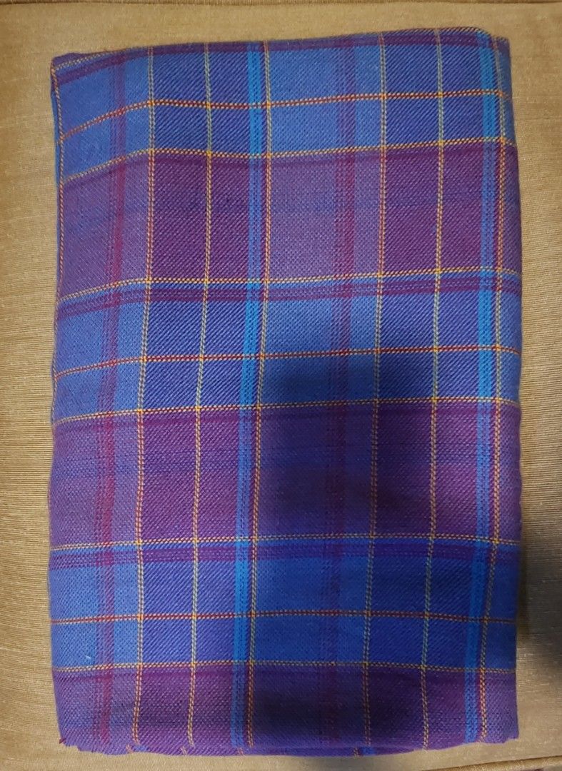 Vintage Singapore Airlines SIA Blanket (April 1999), Furniture & Home