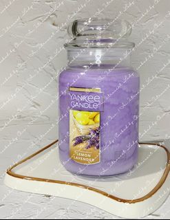 Yankee Candle (Available, Lemon Lavender)