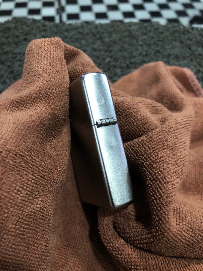 Zippo Floral Satin, Hobbies & Toys, Collectibles & Memorabilia, Vintage