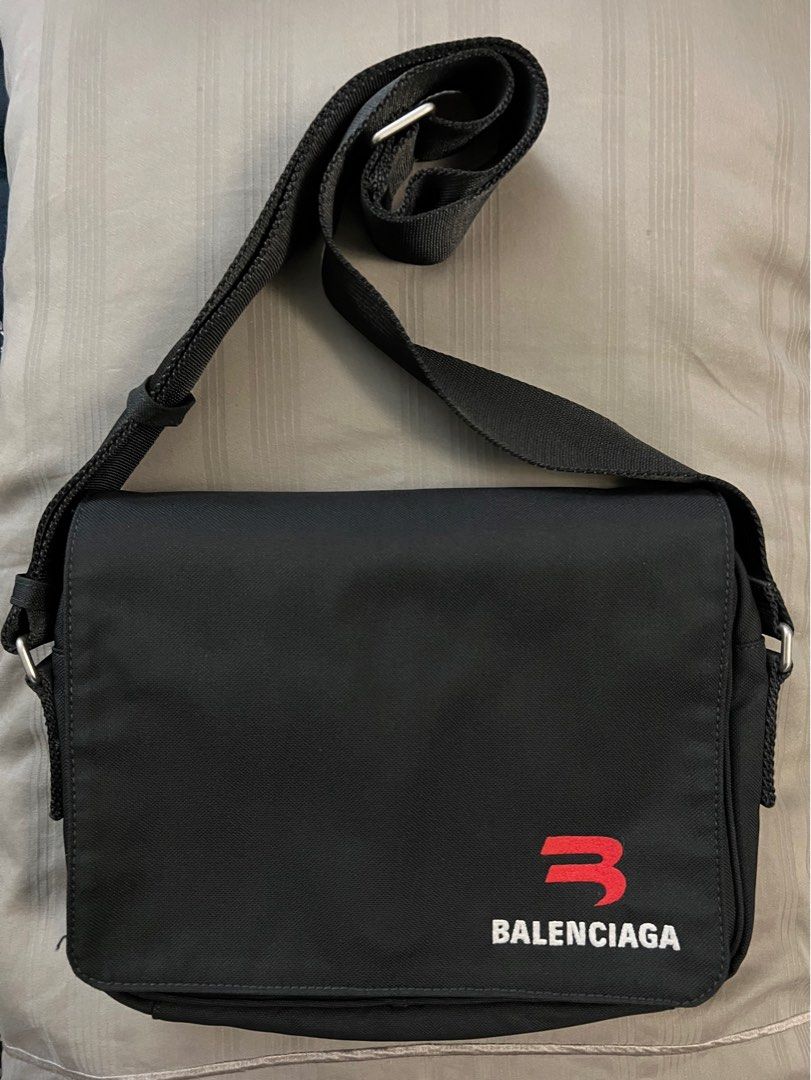 BALENCIAGA Explorer Embro Messenger - メッセンジャーバッグ