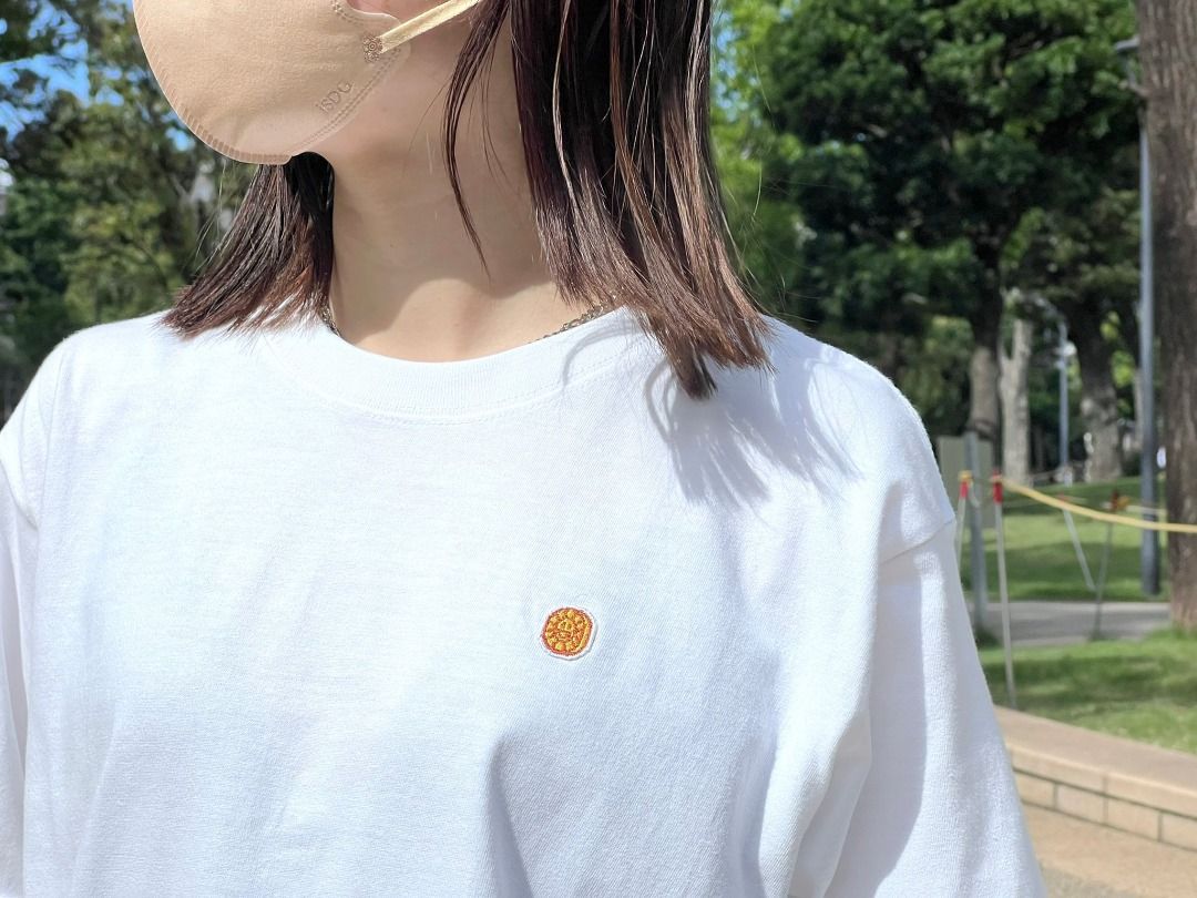 村上隆Murakami Flower tee White size S, 女裝, 上衣, T-shirt