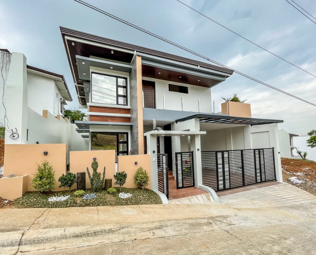 AA 2 Storey Modern House for sale with overlooking view in Havila