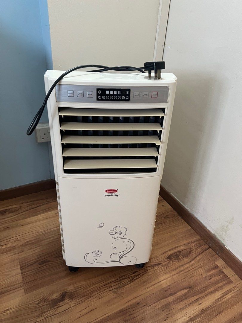 Air cool machine, Everything Else on Carousell