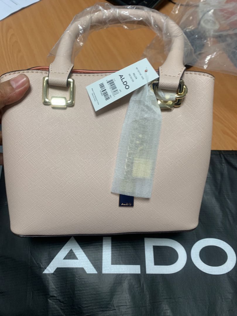 ORIGINAL Aldo bag (Category: Purses & Pouches) located in Pasig City. Submitted by lizzy_ph (Listing ID 1200545326, Image 1). Description: Brand new with tag (bought from Canada).