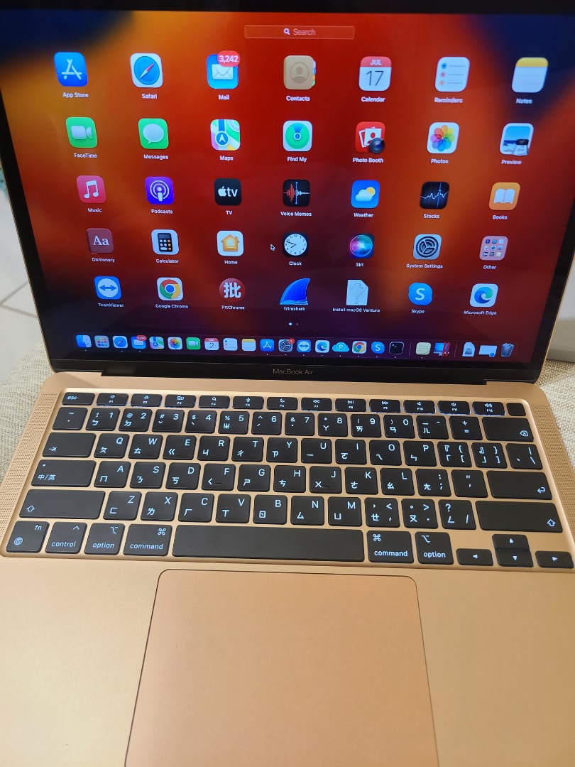 apple macbook air m1 16g 1tb 8gpu 金A2337 極新, 手機及配件, 平板