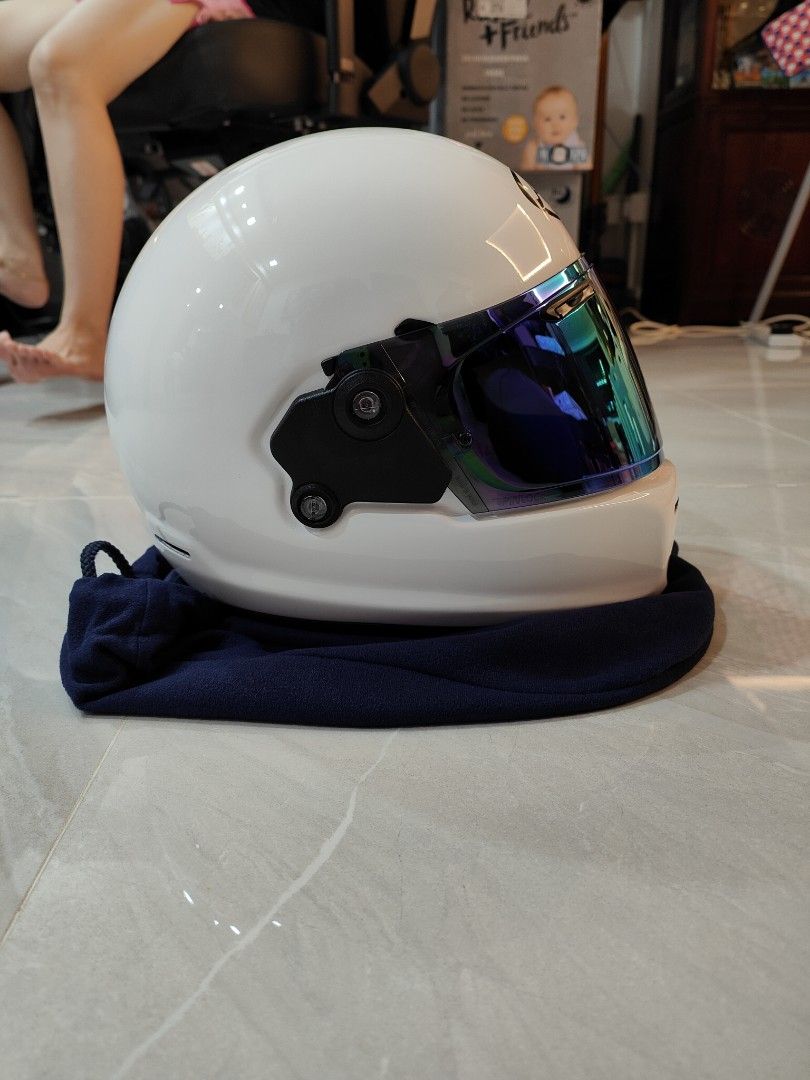 Arai helmet (Category: Motorcycle Accessories) located in Singapore. Submitted by swiftbatteryspecialist (Listing ID 1200548825, Image 3). Description: condition 10/10 original arai helmet only arai bag self collect at Paris ris.