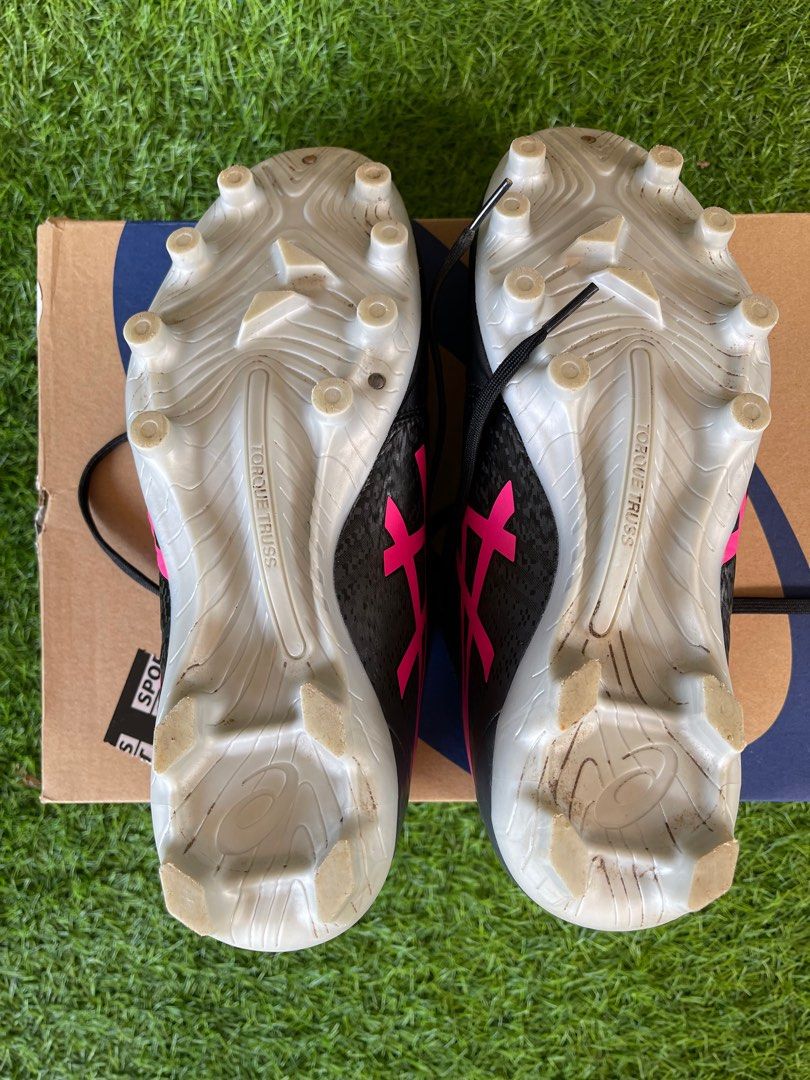 Asics football boots 2016 top