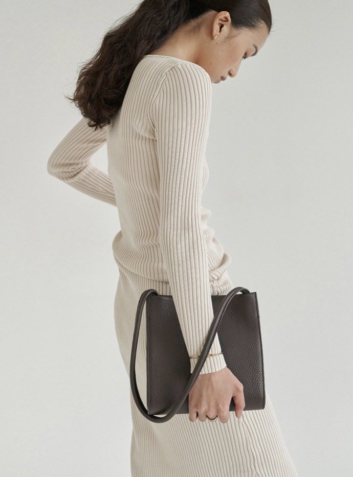 Bag square store