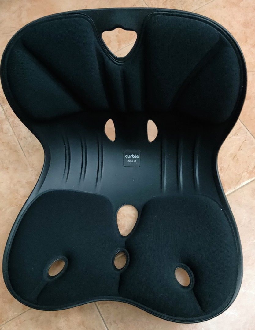 Back support (Category: Chairs) located in Singapore. Submitted by Acestar (Listing ID 1200482235, Image 1). Description: Lumbar support for long hours at work. Condition : 9/10 Price : $49 Self collection..