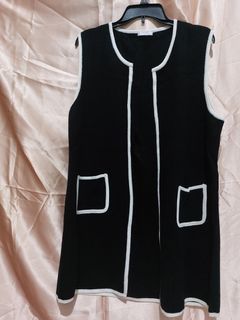 Black Outer List Putih