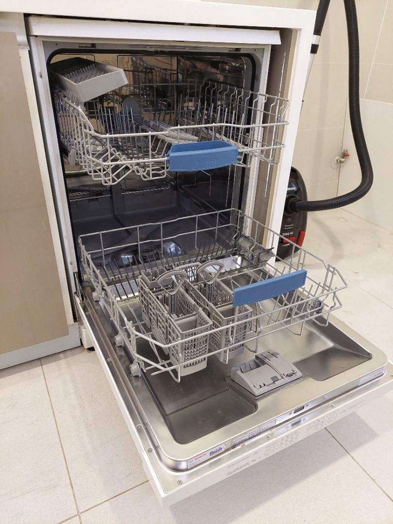 Bosch Series 6 dishwasher, TV & Home Appliances, Kitchen Appliances